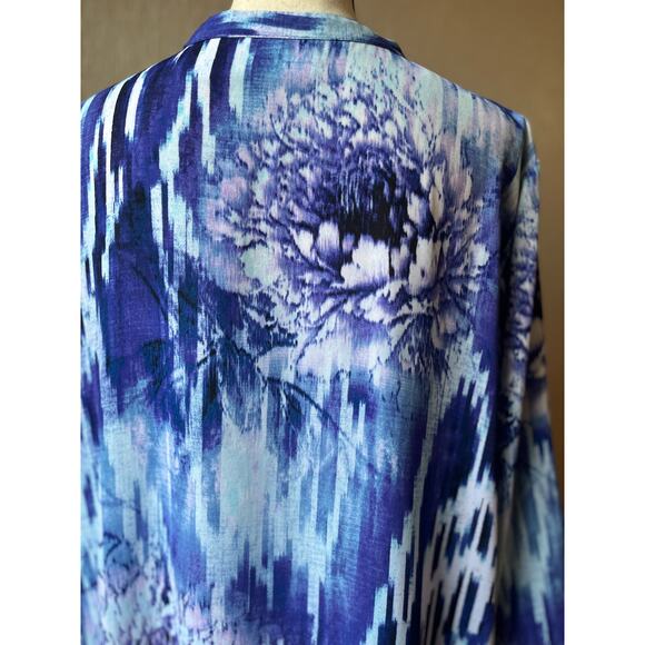 Chico's Women's Asymmetrical Overlay Tunic Top Floral Blue Sequins Size 3/XL/16 - Picture 6 of 16